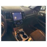 2021 Jeep Grand Cherokee Laredo X 4x4