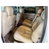 2005 Chevrolet Suburban 1500 LT 4x4