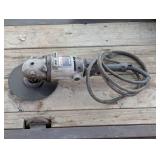 Black & Decker Industrial Heavy Duty Grinder - Corded