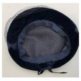 Misc. Antique & Vintage Hats In hat Box