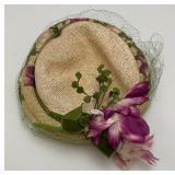 Misc. Antique & Vintage Hats In hat Box