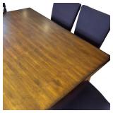 DR - Square Dining Table