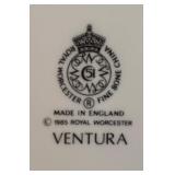 LL - Royal Worcester Ventura China 52-Pieces