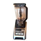 LL - Ninja Auto-iQ Blender Model BL688 with 72oz Pitcher