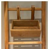 LL - Decorative Wood Ladder with Removable Box