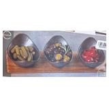 LL - Gibson Elite 4-Piece Porcelain Tidbit Bowl Set with Wood Paddle