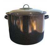 LL - Pair of Large Stock Pots with Lids, Stainless Steel and Enamel