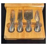 LL - New Classic Cuisine Cheese Knife Set within Cutting Board
