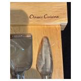 LL - New Classic Cuisine Cheese Knife Set within Cutting Board