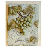 LL - Set of 4 Wine Grapes Decorative Wall Plaques
