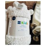 LR -Lot of 4 Plush Kids Throw Blankets with Faux Fur Pom-Poms