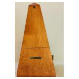 LR - Vintage Seth Thomas Mechanical Pyramid Metronome with Case