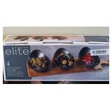 LL - Serving Ware Set: Gibson Elite Porcelain Tidbit Bowl Set and 2 Woven Chip and Dip Platters, 16 Inch Diameter