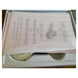 dpl Nuve LED Light Therapy Device with Manuals and Accessories