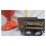 Nylint Horse Rancher Trailer & Aladdin Model 6 Kerosene Lamp