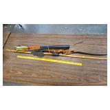 Browning Wasp Recurve Bow, Outers Recurve Bow and  Quiver with Arrows