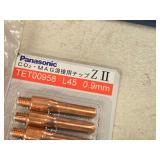 Lot of (2) Panasonic  ZII CO2-MAG L45 0.9mm Welding Contact Tips and Bernard N-5818C Gun Accessories