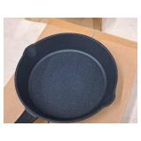 8" Cast Iron Non-Stick Fry Pan - Kitchen HQ (in original packaging)