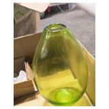 Lot of (4) Lagoon Vases / Display Décor 12" x 6" (Green)