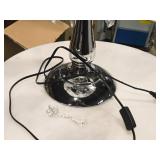 Medusa Table Lamp 28" x 20"