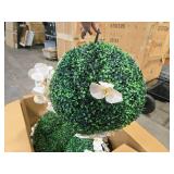 Lot of (4) Hedge Ball Décor 18"