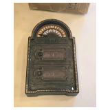 Grandinroad Animated Elevator Call Button