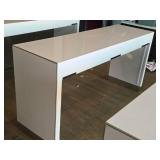 Laminate Display Table 6