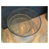 Lot of (16) Home Décor - Glass Vases (x7), 8" Decorative Plates (x9)