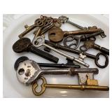 Lot of Vintage Skeleton Keys, Glass Pulls, and Crystal Chandelier Prisms