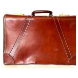 Stone Necklace & Pendant, Bracelet, Travel Case & Briefcase