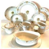 Floral Inspirations Fine China Dinnerware Set - Abundance Pattern, Japan