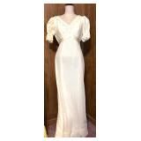 Lot of Four Vintage Dresses â Mixed Styles & Sizes