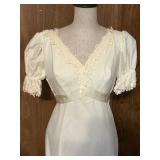 Lot of Four Vintage Dresses â Mixed Styles & Sizes