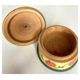 Assorted Vintage Table Linens, Decor and NEW OLD STOCK Pyrex Pie Plate