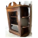 Vintage Wall-Mount Display Cabinet with Glass Door and Side Shelves