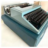 Olivetti Underwood Ventura Portable Typewriter with Case and Instructions