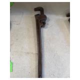 24 Inch Adjustable Pipe Wrench in Steel Construction