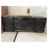 Panasonic RXDT707 Twin Deck Boombox with Dual Cassette Player and Radio