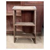 Werner Model W130-4 2-Foot Wooden Ladder, 200 lb Capacity