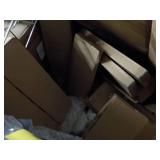 Pallet of New Overstock from a Majo...