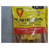 4 Plastic Pedal Rat Traps...
