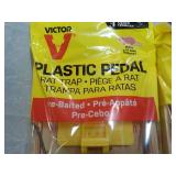 4 Plastic Pedal Rat Traps...