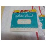 Set of 3 The Pioneer Woman 27 x 52"...