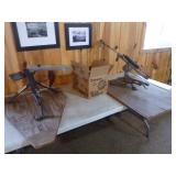 2 Clay Pigeon Throwers with Clay Pigeons