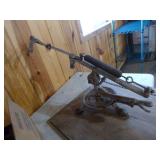 2 Clay Pigeon Throwers with Clay Pigeons