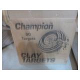 2 Clay Pigeon Throwers with Clay Pigeons