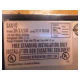 Sanyo Mini Refrigerator