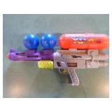 2 Super Soaker Water Guns