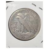 1942 US WALKING LIBERTY HALF DOLLAR