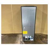 Vissani 10.1 cu. ft. Top Freezer Refrigerator in Black (SLIGHTLY USED, Transit Damage)